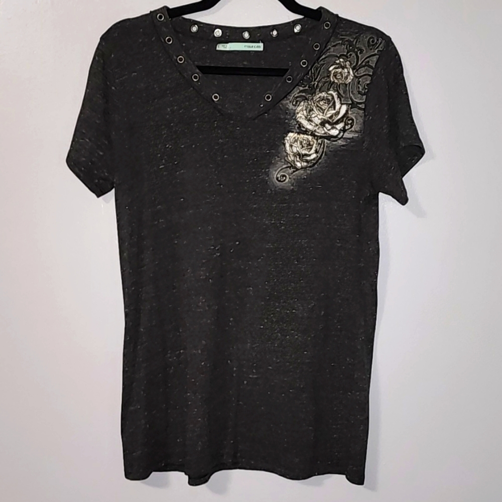Maurice Large rose and angel wing t-shirt